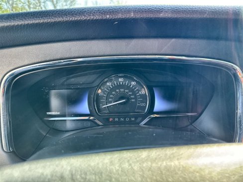 Used 2015 Lincoln Navigator L 4WD image 16