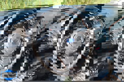 Used 2022 Subaru Crosstrek 2.0i Premium image 6