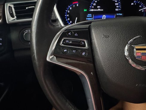 Used 2016 Cadillac SRX Luxury image 24
