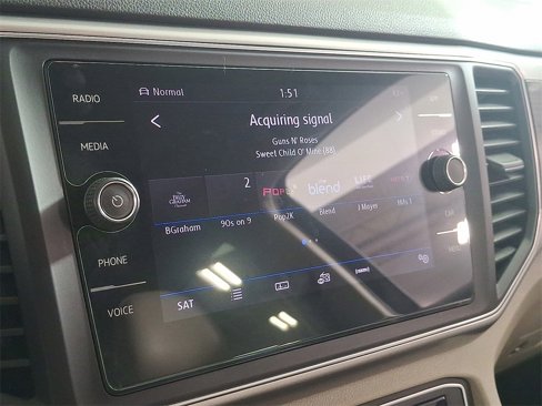 Used 2019 Volkswagen Atlas SE image 3