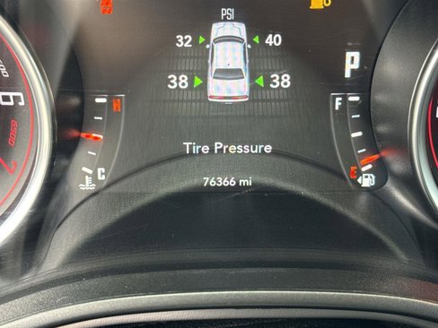 Used 2022 Dodge Challenger GT image 17