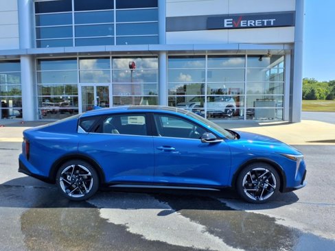 New 2025 Kia K4 GT-Line image 2