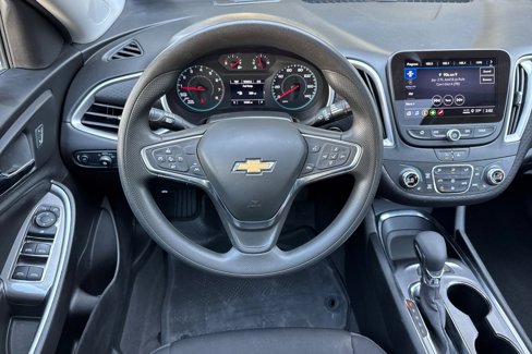 Used 2024 Chevrolet Malibu LT image 16
