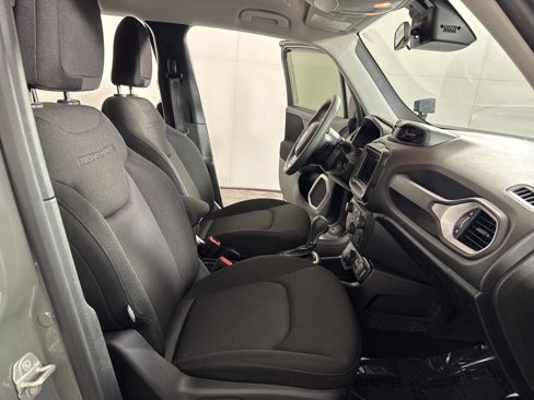 Used 2021 Jeep Renegade Sport image 20