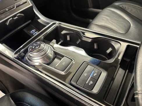 Used 2019 Ford Edge Titanium w/ Equipment Group 301A image 29