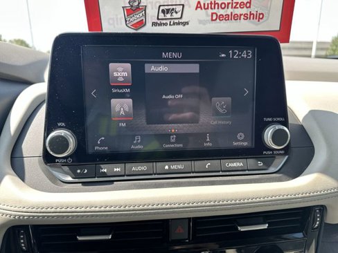 Used 2021 Nissan Rogue SL image 13