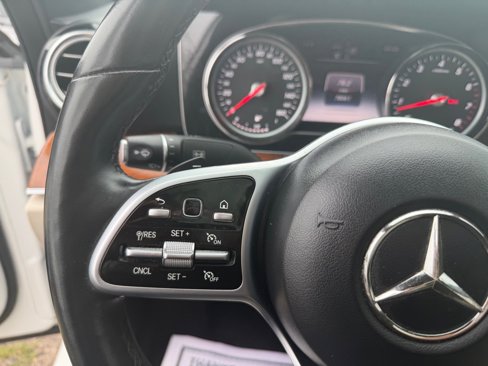 Used 2019 Mercedes-Benz E 300 4MATIC w/ Premium 1 Package image 28