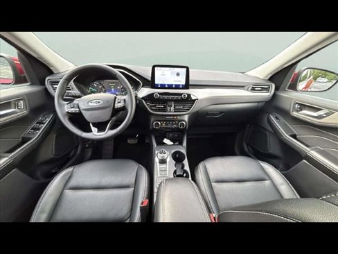 Used 2022 Ford Escape SEL image 13
