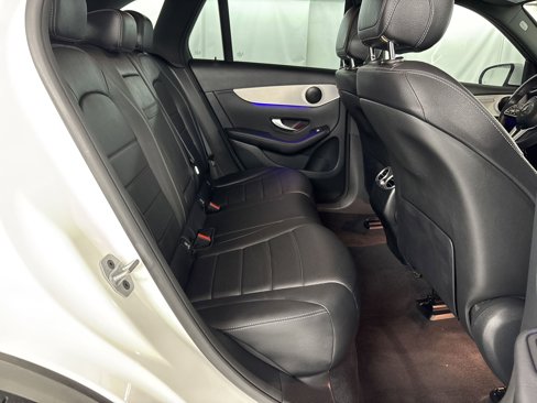 Used 2021 Mercedes-Benz GLC 300 w/ Premium Package image 30