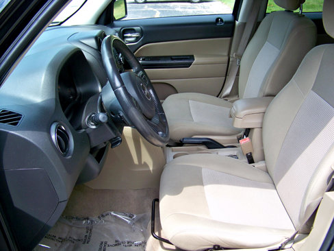 Used 2014 Jeep Patriot Latitude image 13