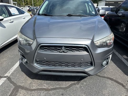 Used 2015 Mitsubishi Outlander Sport SE image 2
