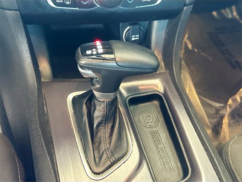 Used 2015 Dodge Charger SE w/ Popular Equipment Group image 15