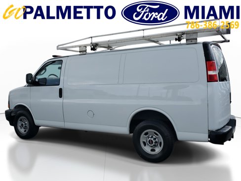 Used 2020 GMC Savana 2500 w/ Driver Convenience Package image 4