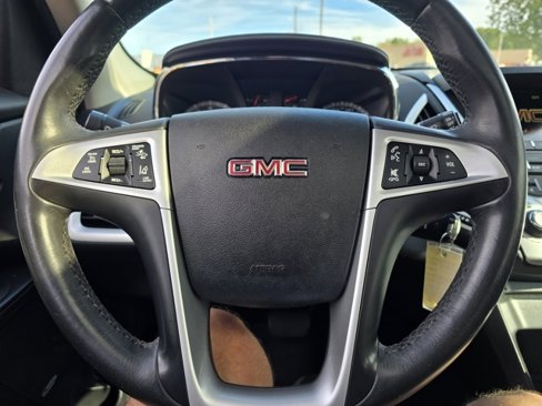 Used 2015 GMC Terrain SLT image 33