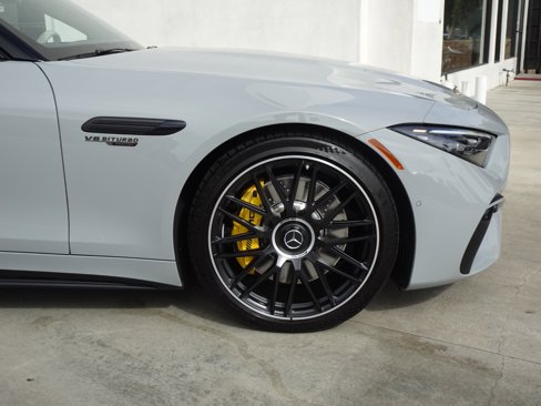 Used 2022 Mercedes-Benz SL 63 AMG 4MATIC image 13