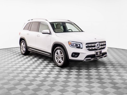 Certified 2020 Mercedes-Benz GLB 250 4MATIC image 8