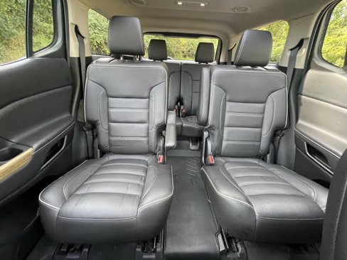 Used 2017 GMC Acadia Denali w/ Technology Package image 16