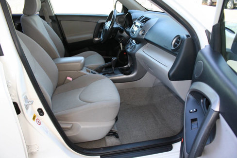Used 2008 Toyota RAV4 Limited image 21