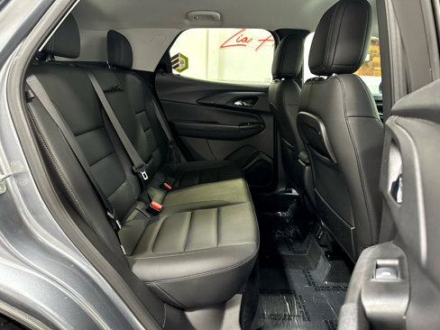 Used 2021 Chevrolet TrailBlazer LT w/ Premium Seating Package image 19