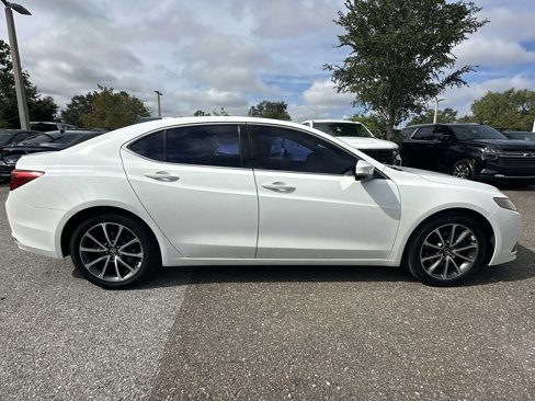 Used 2017 Acura TLX V6 image 7