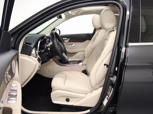 Certified 2021 Mercedes-Benz GLC 300 4MATIC image 17