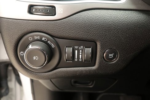 Used 2021 Jeep Cherokee Latitude Lux 80th Anniv w/ Quick Order Package 26U 80TH image 32