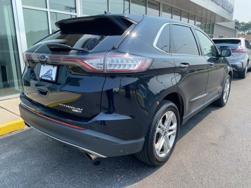 Used 2017 Ford Edge Titanium w/ Technology Package image 5