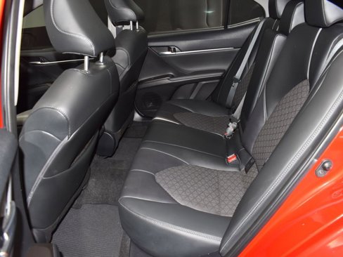 Used 2023 Toyota Camry XSE image 17