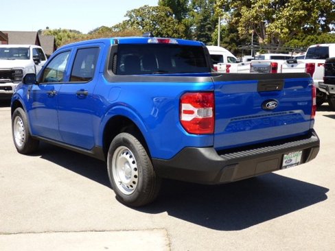 New 2025 Ford Maverick XL image 18