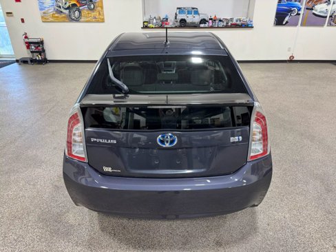 Used 2012 Toyota Prius Three image 17