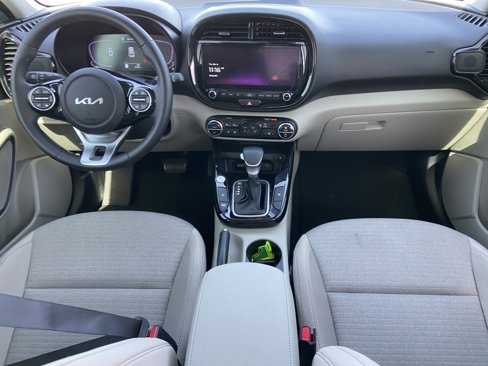 New 2024 Kia Soul EX image 16