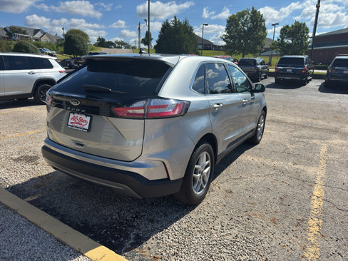 Used 2024 Ford Edge SEL image 5