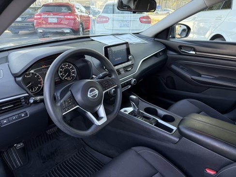 Used 2020 Nissan Altima 2.5 S image 9