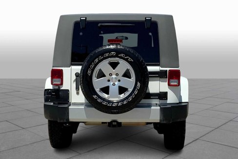 Used 2010 Jeep Wrangler Unlimited Sahara w/ Dual Top Group image 4