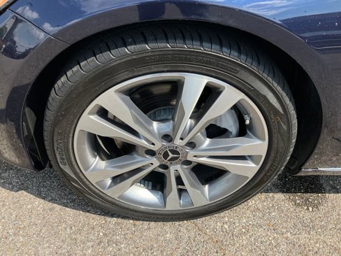 Used 2018 Mercedes-Benz C 300 Sedan image 14