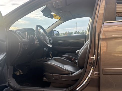 Used 2016 Mitsubishi Outlander Sport SEL image 9