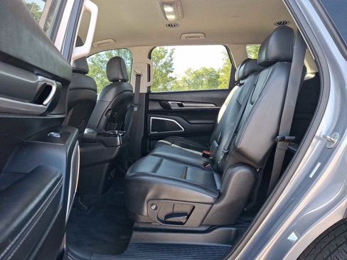 Used 2020 Kia Telluride LX image 10