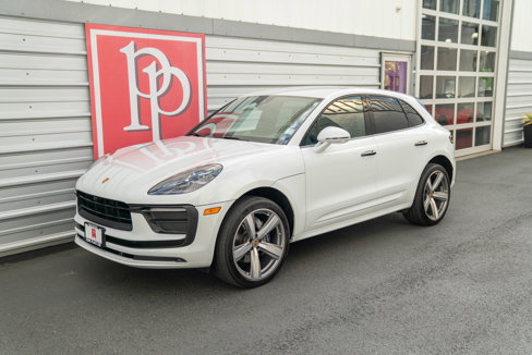 Used 2022 Porsche Macan image 45