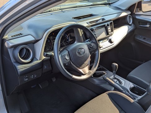 Used 2018 Toyota RAV4 XLE image 12