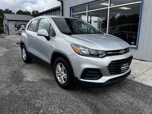 Used 2020 Chevrolet Trax LS w/ Tint and Cruise Package image 4