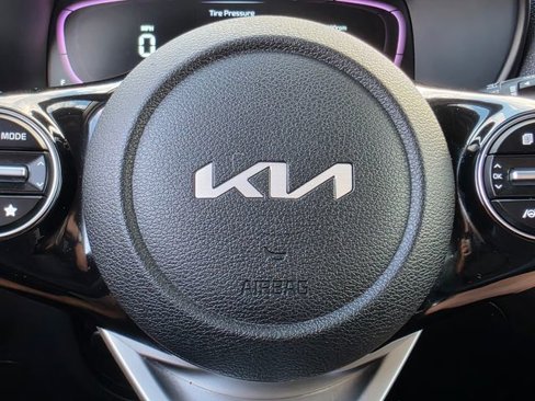 Used 2023 Kia Soul S image 22