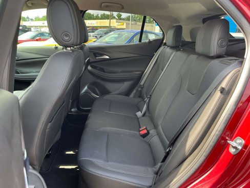 Used 2022 Buick Encore GX Preferred image 11