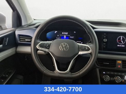 Certified 2024 Volkswagen Taos SE image 14