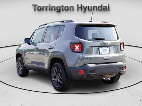 Used 2021 Jeep Renegade Latitude image 5
