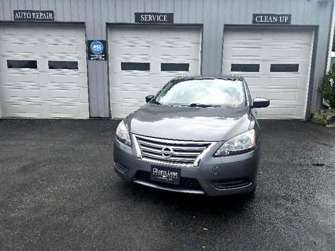 Used 2015 Nissan Sentra SV image 2