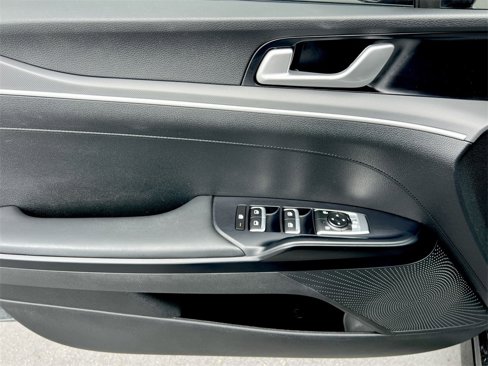 Used 2022 Kia K5 GT-Line w/ GT-Line FWD Premium Package image 19
