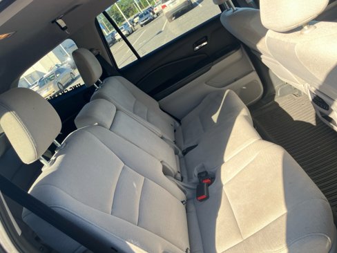 Used 2017 Honda Pilot EX image 27