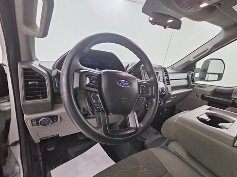 Used 2019 Ford F250 XL w/ Power Equipment Group image 10