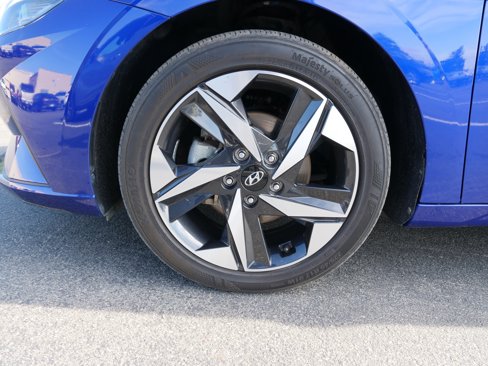 Certified 2023 Hyundai Elantra SEL w/ Convenience Package image 13