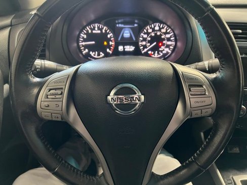 Used 2014 Nissan Altima 2.5 SV image 23